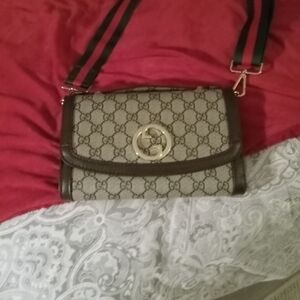Crossbody With 2 Straps
